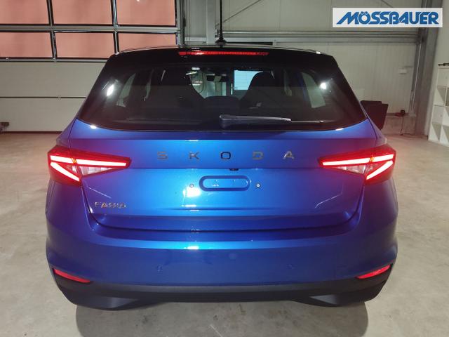 Skoda / Fabia / Blau / / / , Beispielbilder, ggf. teilweise mit Sonderausstattung