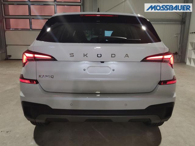 Skoda / Kamiq / Weiß / / / , Beispielbilder, ggf. teilweise mit Sonderausstattung