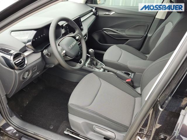 Skoda / Fabia / Schwarz / / / 