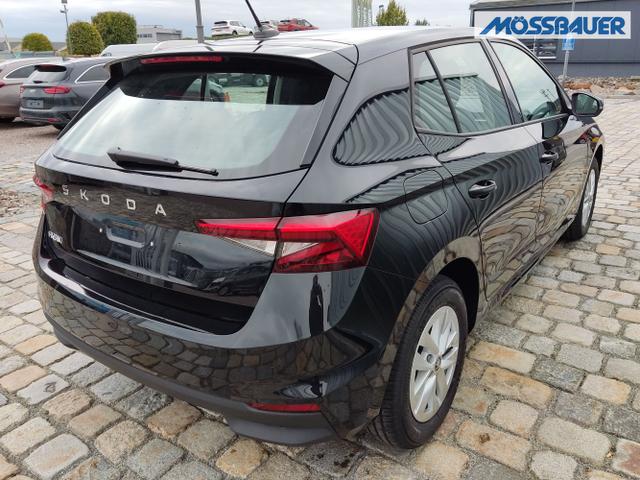 Skoda / Fabia / Schwarz / / / 