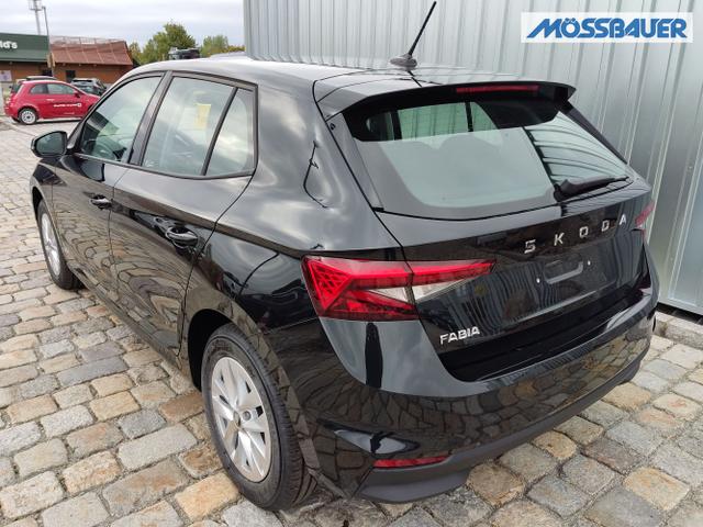 Skoda / Fabia / Schwarz / / / 
