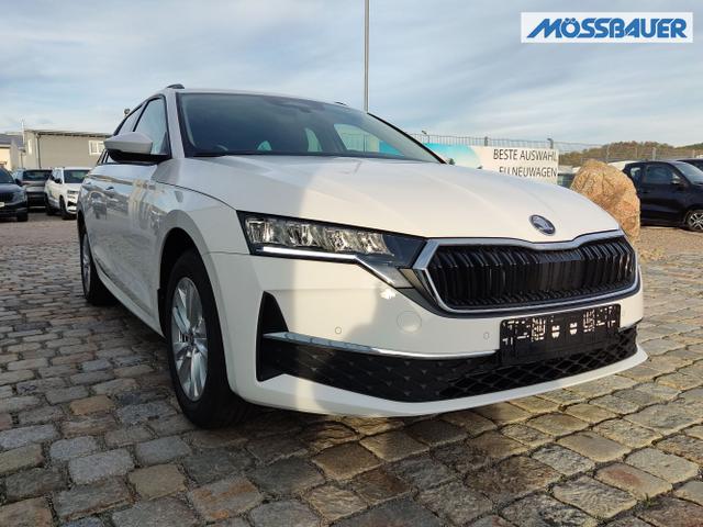 Skoda / Octavia Combi / Weiß / / / , Beispielbilder, ggf. teilweise mit Sonderausstattung