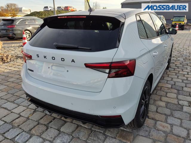 Skoda / Fabia / Weiß / / / , Beispielbilder, ggf. teilweise mit Sonderausstattung