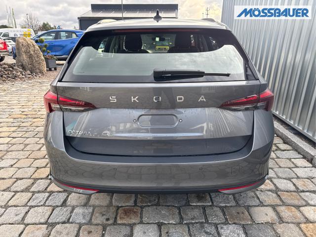 Skoda / Octavia Combi / Grau / / / , Beispielbilder, ggf. teilweise mit Sonderausstattung