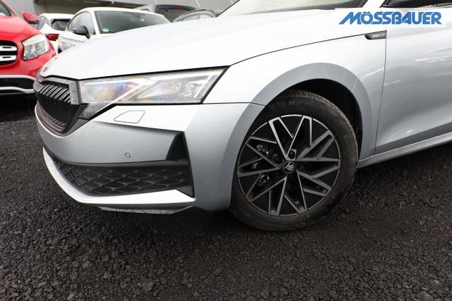 Skoda Octavia Combi Sportline eTSI DSG Sportl Matrix Nav ACC EHK 