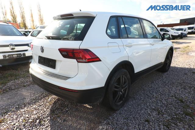 Volkswagen Tiguan Trendline 1.5 TSI 150 LED PDC Nav Temp 