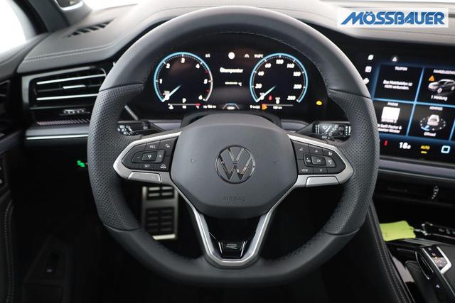 Volkswagen Touareg 3.0 TDI 210 kW 4Motion R-Line V6 Black, 22-Zoll, AHK, Dynaudio, Pano 