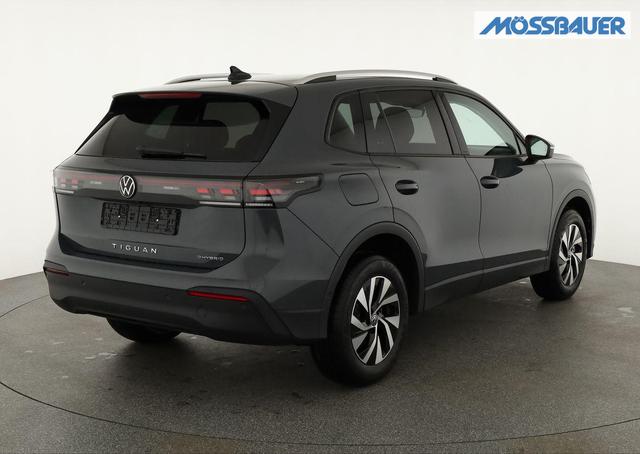 Volkswagen Tiguan 1.5 TSI eHybrid 150 kW Life DSG Life, AHK, Navi, ParkAssist, 5-J Garantie 