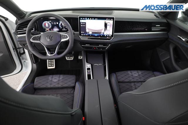 Volkswagen Passat Variant 1.5 TSI eHybrid 200 kW R-Line Black, Pano, AHK, AreaView, 19-Zoll 