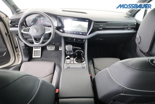 Volkswagen Touareg 3.0 TDI 210 kW 4Motion R-Line V6 Black, 22-Zoll, Dynaudio, HuD, Luft, Standheizung 