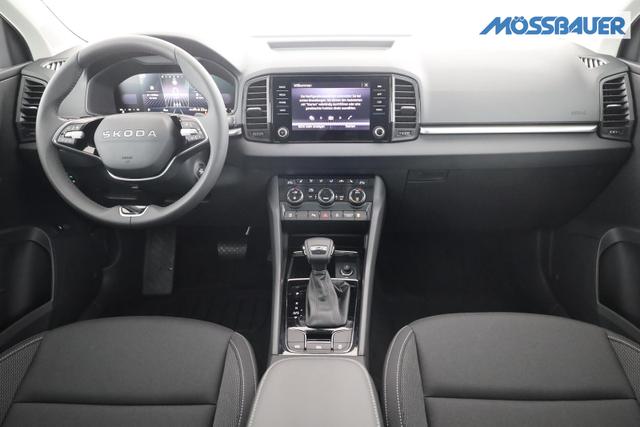 Skoda Karoq 1.5 TSI DSG 130 Jahre, AHK, el. Klappe, Kamera, Ladeboden, Winter 