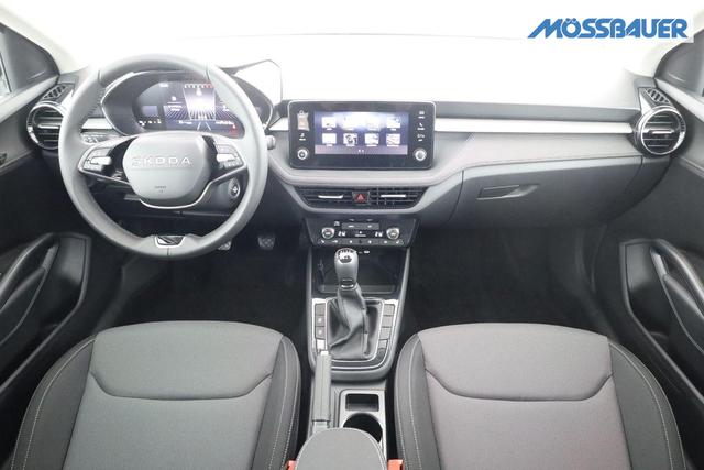 Skoda Fabia Selection 1.0 TSI 130 Jahre, LED, Kamera, Winter, 15-Zoll, 5-J. Garantie 