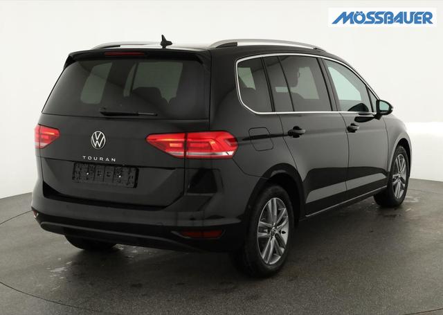 Volkswagen Touran Comfortline BMT/Start-Stopp 1.5 TSI DSG Comfortline, 7-Sitzer, AHK, Navi, Kamera, Side, Winter, 4-J. Garantie 