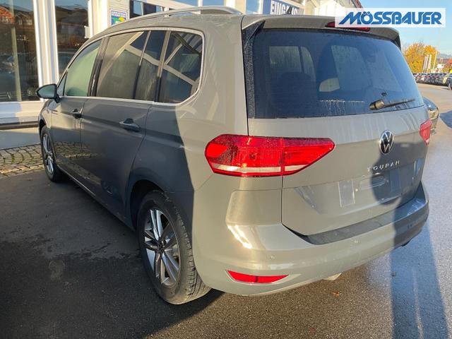 Volkswagen Touran Comfortline BMT/Start-Stopp 1.5 TSI DSG Comfortline, 7-Sitzer, AHK, Navi, Kamera, Side, Winter, 4-J. Garantie 