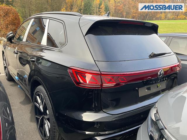 Volkswagen Touareg 3.0 TDI 210 kW 4Motion R-Line V6 4M Black, AHK, 22-Zoll, Dynaudio, HuD, Luft, Standheizung 