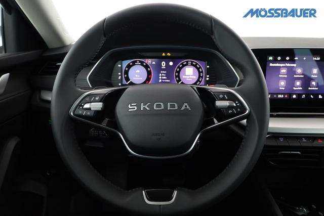 Skoda Octavia Combi 1.5 TSI mHEV 110 kW Selection DSG Selection, Side, el. Klappe, Kamera, Winter 