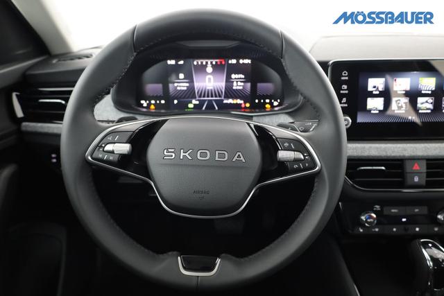 Skoda Kamiq Selection 1.5 TSI DSG Selection, AHK, Kamera, Winter, 4-J Garantie 