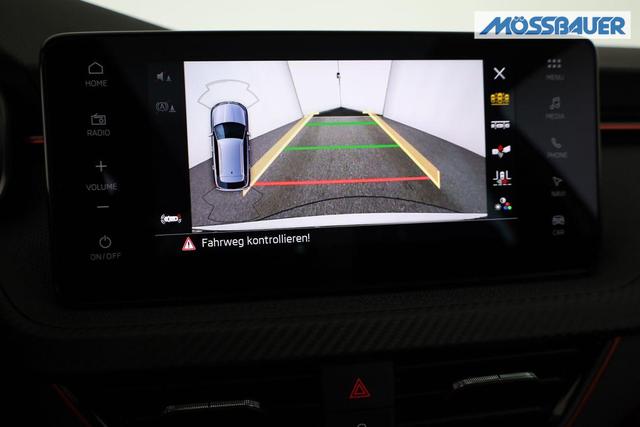 Skoda Kamiq Monte Carlo 1.0 TSI DSG Carlo, Matrix, AHK, 18-Zoll, Pano, Navi, el.Klappe, 5 J.-Garantie 
