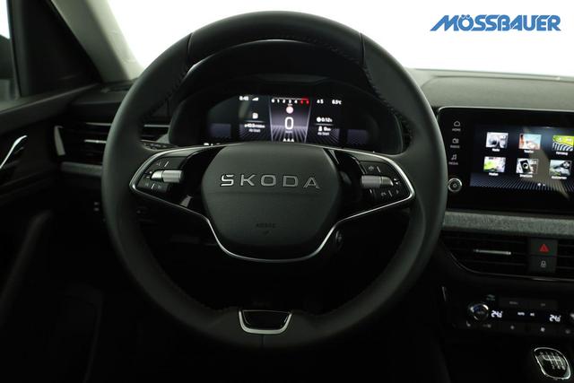 Skoda Kamiq 0 % Anzahlung Selection 1.0 TSI Selection, AHK, LED, Kamera, Ladeboden, Winter 