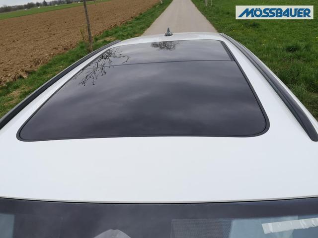 Skoda Superb Combi 1.5 TSI iV 150 kW Sportline Kombi Head Up Pano AHK GV5 