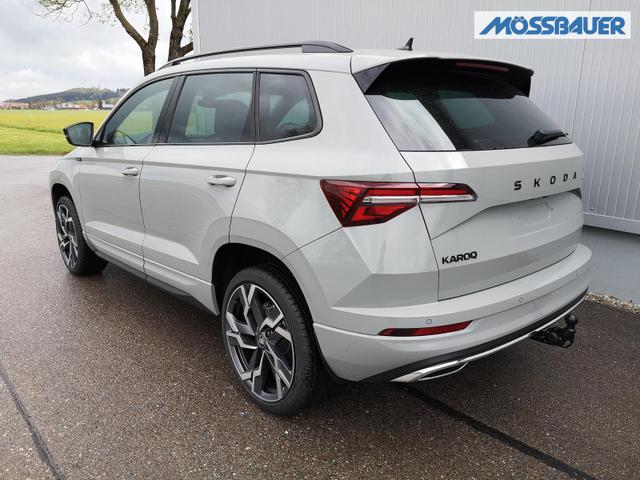 Skoda Karoq Sportline 2.0TDI DSG 4x4 AHK Matrix Pano Sound Leder 19 Zoll 