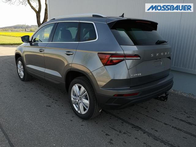 Skoda Karoq Selection 1.5 TSI DSG ABT GV5 AHK 17 Ladeb 