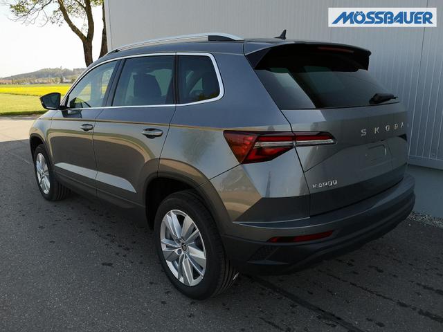 Skoda Karoq Selection 1.5 TSI DSG ABT GV5 AHK 17 Ladeb 