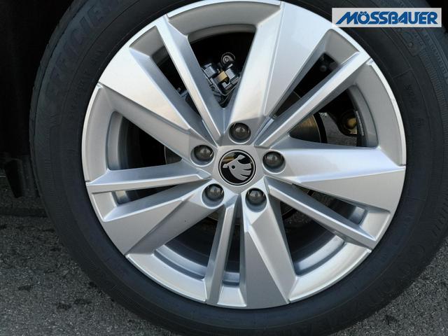 Skoda Karoq Selection 1.5 TSI DSG ABT GV5 AHK 17 Ladeb 