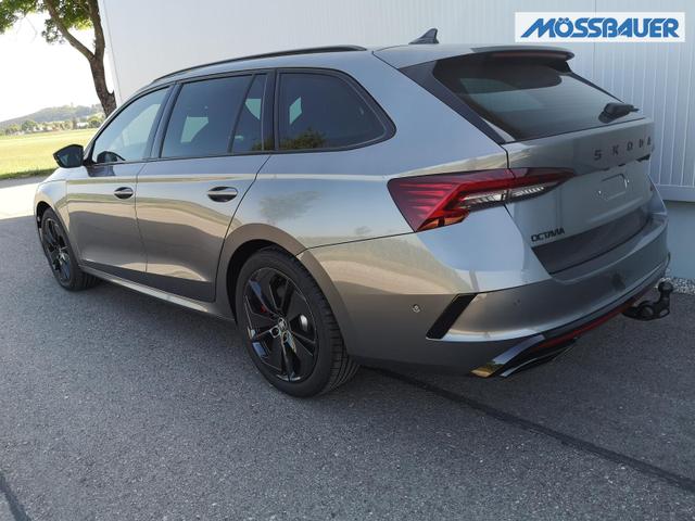 Skoda Octavia Combi 2.0 TSI 195 kW RS Kombi 2.0TSI Pano Matrix Area AHK Sound GV5 