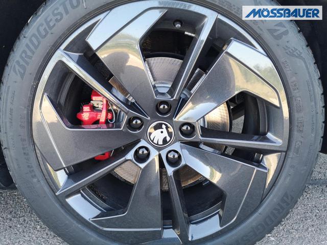 Skoda Octavia Combi 2.0 TSI 195 kW RS Kombi 2.0TSI Pano Matrix Area AHK Sound GV5 
