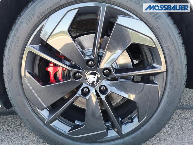 Skoda Octavia Combi 2.0 TSI 195 kW RS Kombi 2.0TSI Pano Matrix Area AHK Sound GV5 