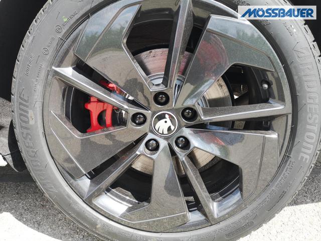 Skoda Octavia Combi 2.0 TSI 195 kW RS Kombi ABT 2.0TSI Pano Matrix Area AHK Sound GV5 