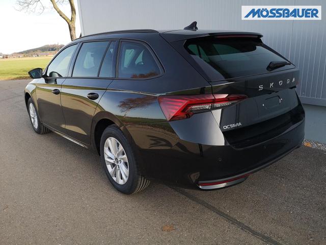 Skoda Octavia Combi 2.0 TDI 110 kW Selection Kombi DSG AHK Navi GV5 