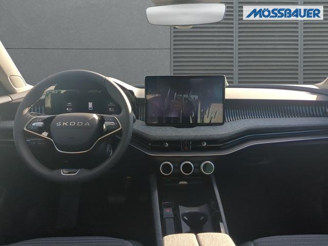 Skoda Superb Combi Selection AHK+NAVI+KAM+EL.HECKKL... 2.0 TDI DSG 