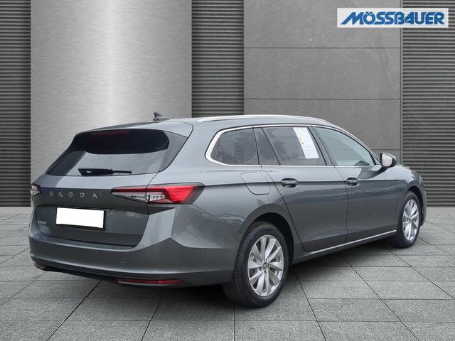 Skoda Superb Combi Selection AHK+NAVI+KAM+EL.HECKKL... 2.0 TDI DSG 