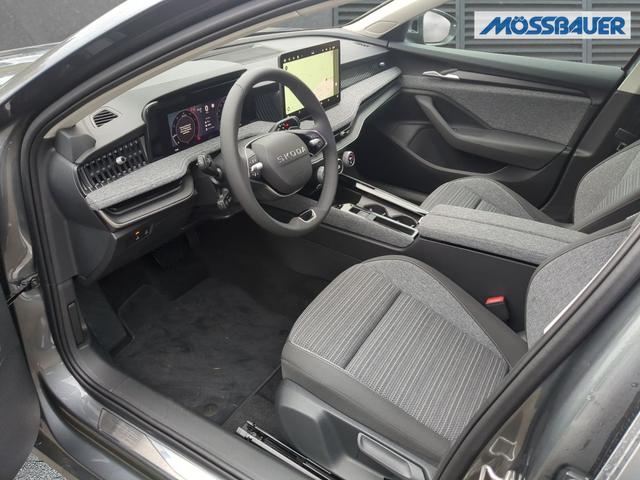 Skoda Superb Combi Selection AHK+NAVI+KAM+EL.HECKKL... 2.0 TDI DSG 