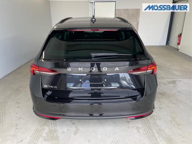 Skoda / Octavia Combi / Schwarz / / / DSG AHK+Sitzheizung+App Connect
