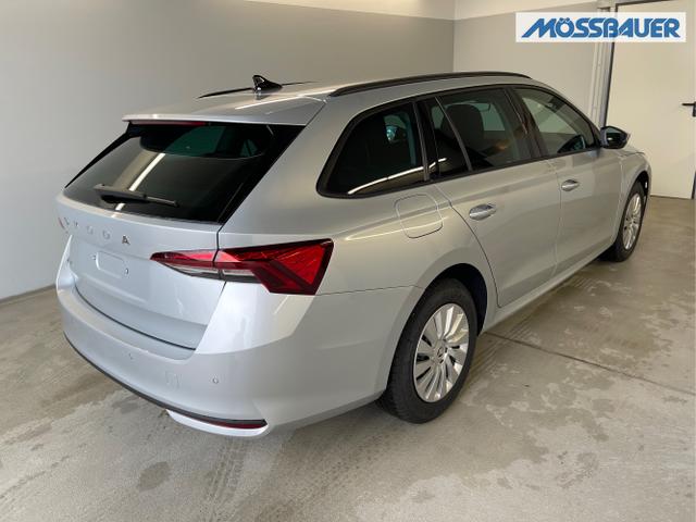 Skoda / Octavia Combi / Silber / / / DSG AHK+Sitzheizung+App Connect