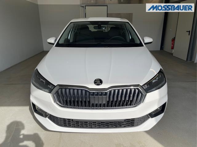 Skoda / Fabia / Weiß / / / 115PS Sitzheizung + App Connect