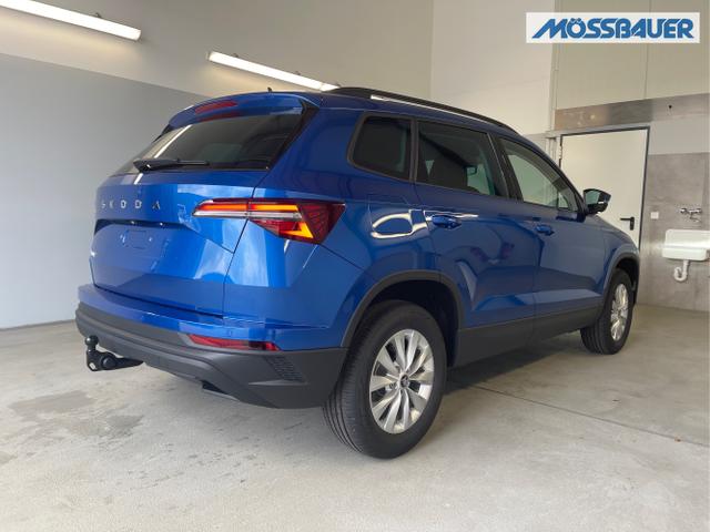 Skoda / Karoq / Blau / / / 150PS DSG AHK+Kessy