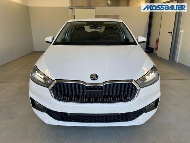 Skoda / Fabia / Weiß / / / 115PS App Connect