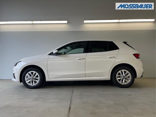 Skoda / Fabia / Weiß / / / 115PS DSG AHK+Kamera