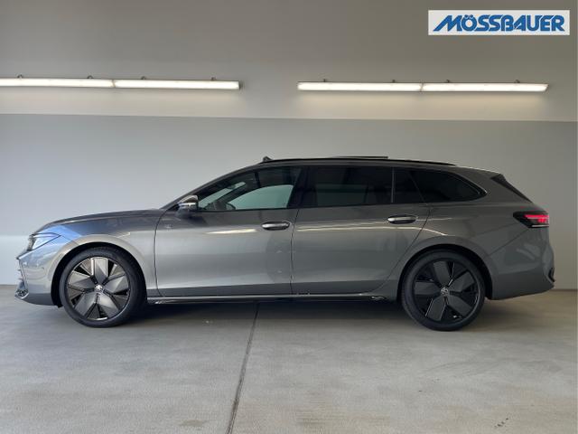 Volkswagen / Passat Variant / Grau / / / 265PS AHK+Pano+Harman Kardon