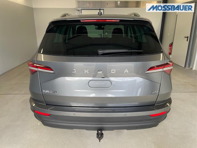 Skoda / Karoq / Grau / / / 150PS TDI DSG 4x4 AHK+Navi+ACC+Kamera+Sitzheiz+eHeck+GV5
