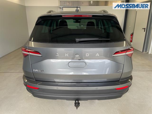 Skoda / Karoq / Grau / / / 150PS TDI DSG 4x4 AHK+Navi+ACC+Kamera+Sitzheiz+eHeck+GV5