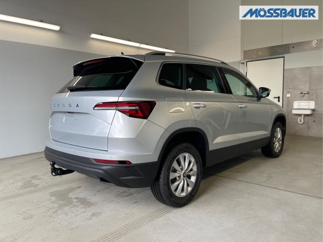Skoda / Karoq / Silber / / / 150PS TSI DSG Navi+ACC+AHK+Kessy+Kamera+Sitzheiz+eHeck+GV5