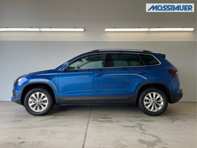 Skoda / Karoq / Blau / / / 150PS TDI DSG 4x4 AHK+Navi+ACC+Kamera+Sitzheiz+eHeck+GV5