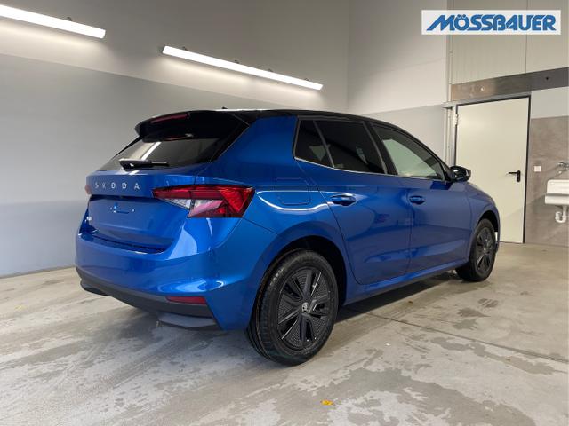 Skoda / Fabia / Blau / / / Selection 115PS DSG AHK+Dynamic+Kamera+Kessy+Alu16+Sitzheiz+Climatron+PDCvohi 