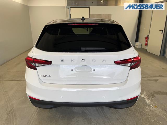 Skoda / Fabia / Weiß / / / Selection 115PS DSG Dynamic+Kamera+Kessy+Alu16+Sitzheiz+Climatronic+PDCvo+hi 