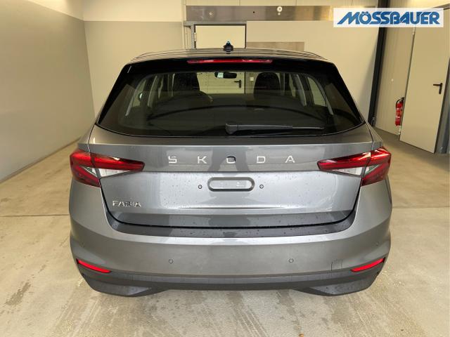 Skoda / Fabia / Grau / / / 95PS Sitzheizung+4 Jahre Garantie